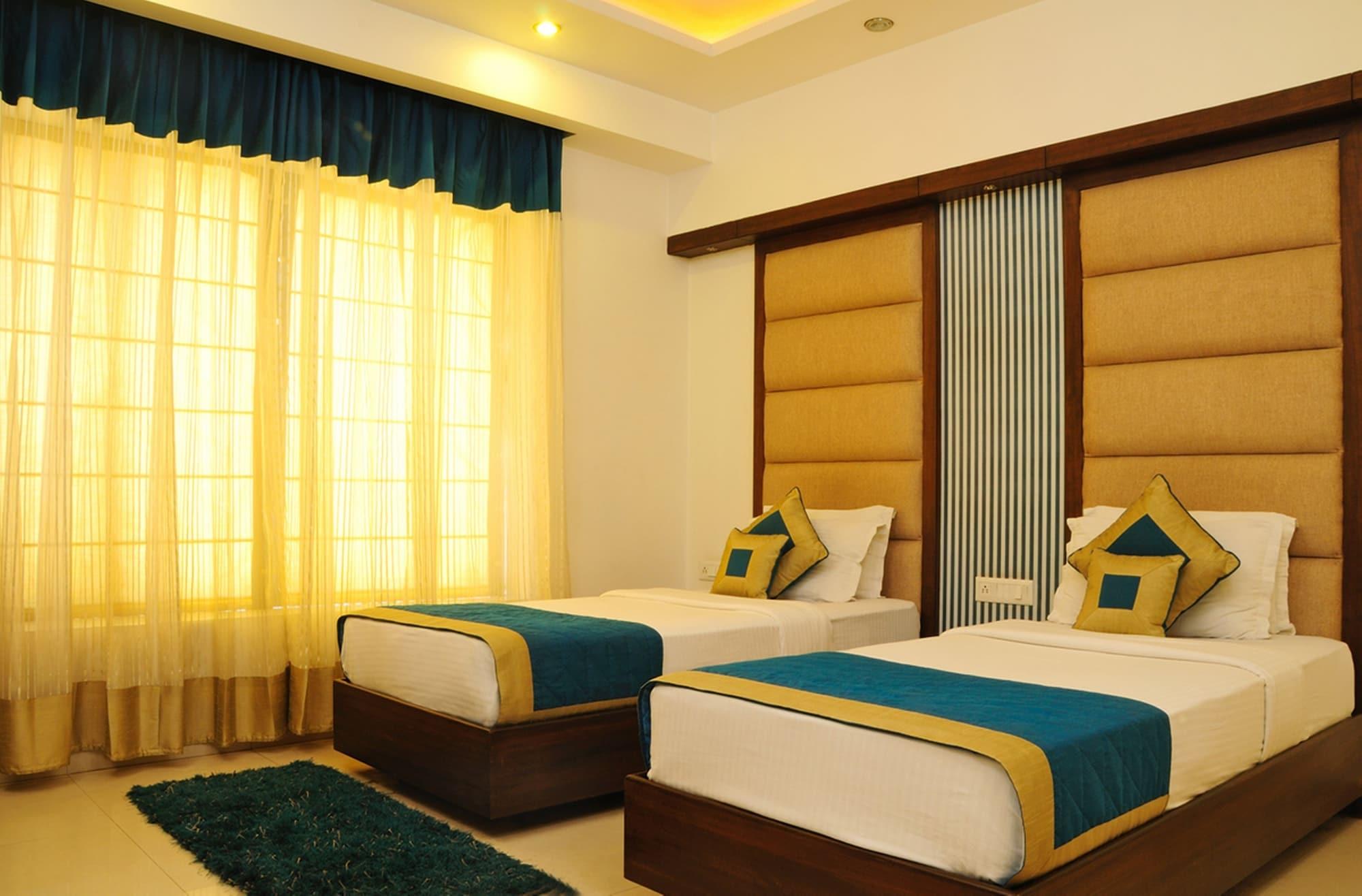 The Pearl Hotel New Delhi Buitenkant foto
