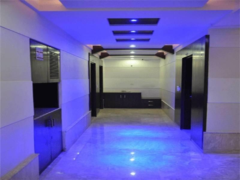 The Pearl Hotel New Delhi Buitenkant foto
